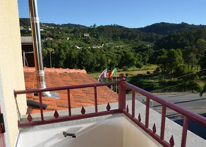 Mira Serras Homestay